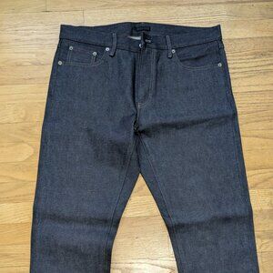 Uniqlo Men’s Slim Straight Selvedge Jeans 35" x 32"